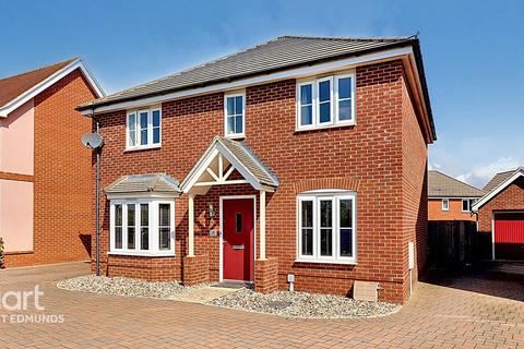 4 bedroom detached house for sale, Shackeroo Road, Bury St Edmunds