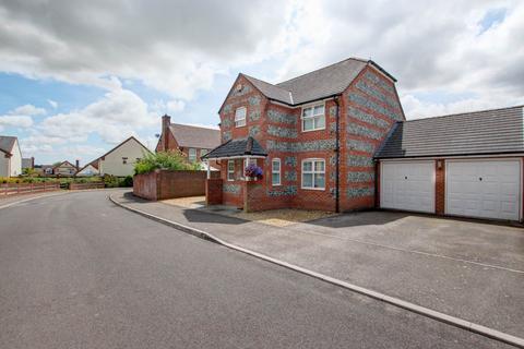 4 bedroom detached house for sale, Sandbourne Avenue, Blandford Forum