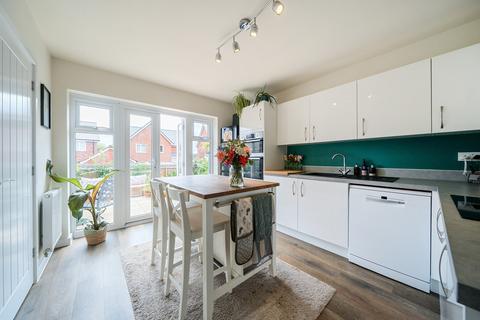 3 bedroom semi-detached house for sale, Hereford HR4