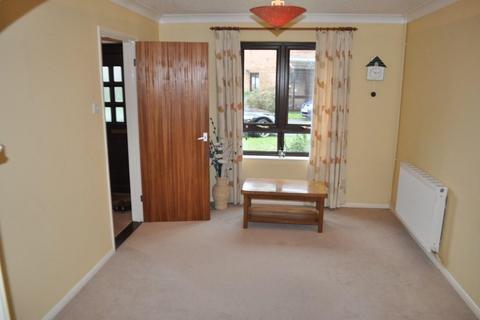 3 bedroom semi-detached house to rent, Manor Road, Martlesham Heath IP5