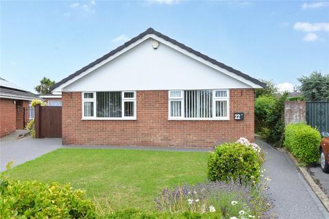 2 bedroom bungalow for sale, Roebuck Close, New Milton, Hampshire, BH25