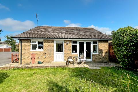 2 bedroom bungalow for sale, Ambersham Crescent, East Preston, Littlehampton, West Sussex