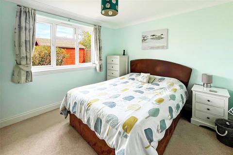 4a Ambersham Crescent, East Preston, Littlehampton, BN16 1AH