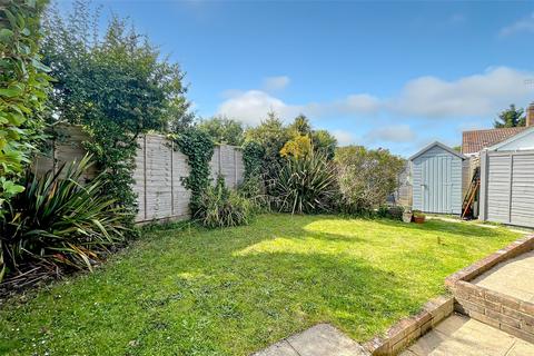 2 bedroom bungalow for sale, Ambersham Crescent, East Preston, Littlehampton, West Sussex