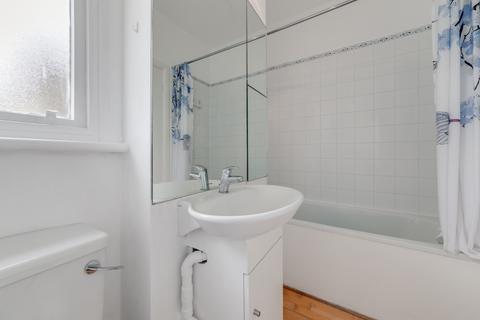 1 bedroom flat for sale, Pembridge Gardens, London