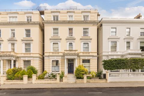 Pembridge Gardens, London