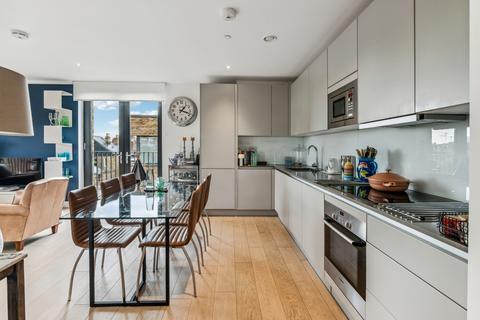 2 bedroom flat for sale, Cobalt Place, London