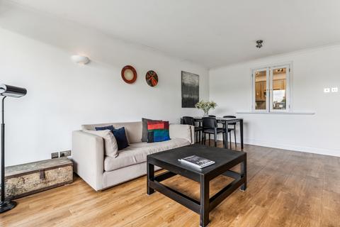 2 bedroom flat for sale, Bishops Wharf House, 51 Parkgate Road, London