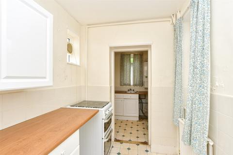 19 Broadway, Gillingham, ME8 6AY
