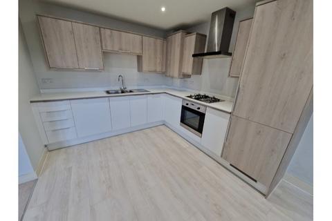 1 bedroom flat to rent, Taunton Road, Bridgwater TA6