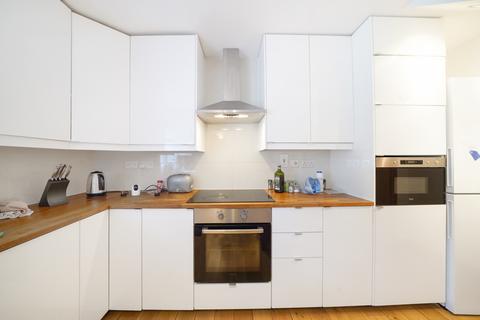 2 bedroom flat to rent, Bradman House, Abercorn Place, St John's Wood, London