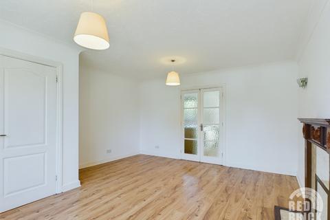 3 bedroom detached house to rent, Celandine, Boughton Vale, Rugby, CV23