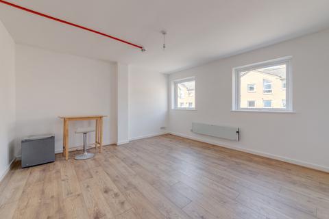 23 Cyclops Mews, London, E14 3UA