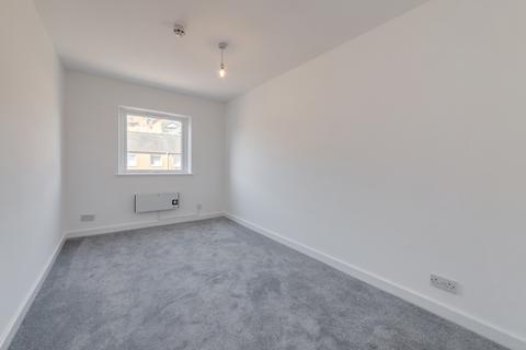 23 Cyclops Mews, London, E14 3UA