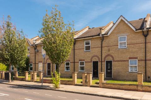 273a Westferry Road, London, E14 3RS