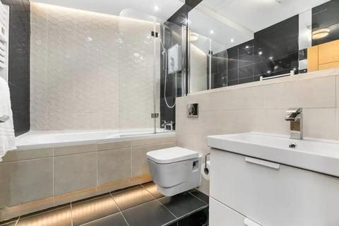 1 bedroom flat for sale, Woking,  GU22,  GU22