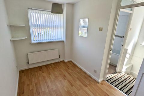 14 Branthill Croft, Solihull, B91 3XB