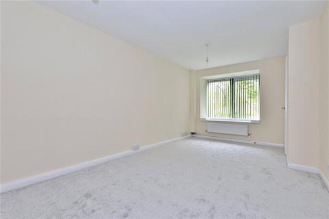2 bedroom bungalow to rent, Semper Close, Knaphill, Woking, Surrey, GU21