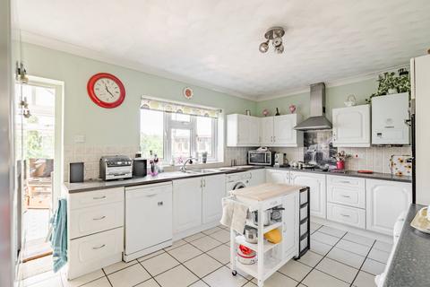 3 bedroom detached bungalow for sale, Gorleston Road, Lowestoft