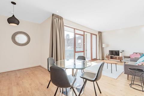2 bedroom apartment to rent, Gibson Road, London, SE11