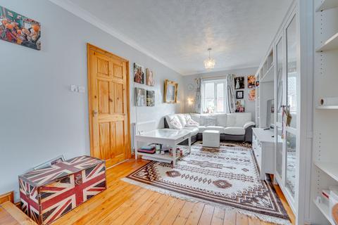 2 bedroom end of terrace house for sale, Ingram Street, Huntingdon, Cambridgeshire.