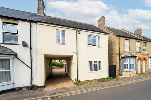 2 bedroom end of terrace house for sale, Ingram Street, Huntingdon, Cambridgeshire.