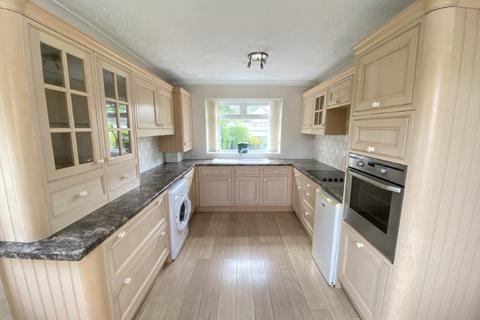2 bedroom semi-detached house to rent, Higher Lane, Langland, Swansea, SA3