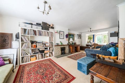 4 bedroom semi-detached house for sale, Miltons Crescent, Surrey GU7