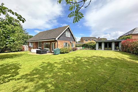 4 bedroom detached house for sale, Croft Road, Neacroft, Christchurch, Hampshire, BH23