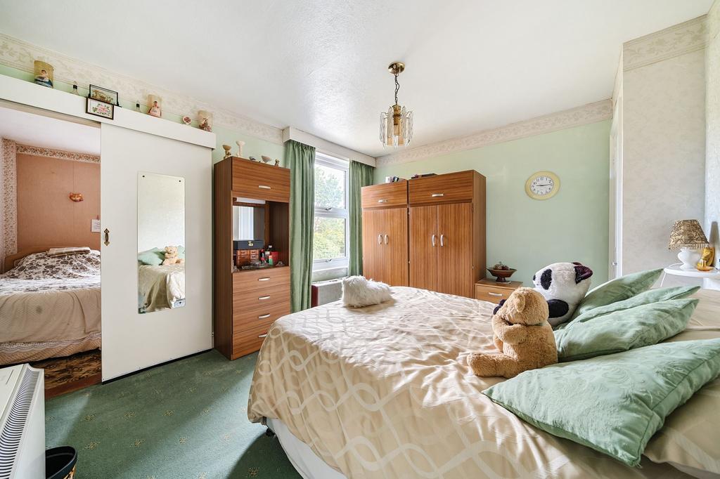 Bedroom One (2)