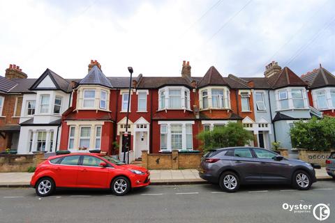5 bedroom terraced house to rent, Langham Road, London, N15