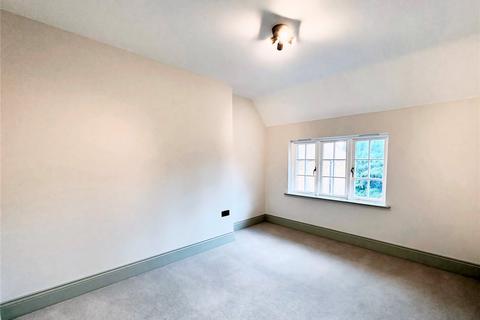 2 bedroom apartment to rent, South Street, Farnham, Surrey, GU9