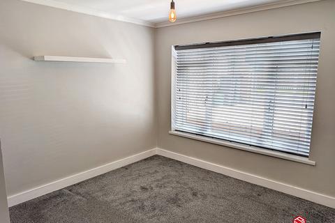 75 Bwlch Road, Neath, SA11 3RR