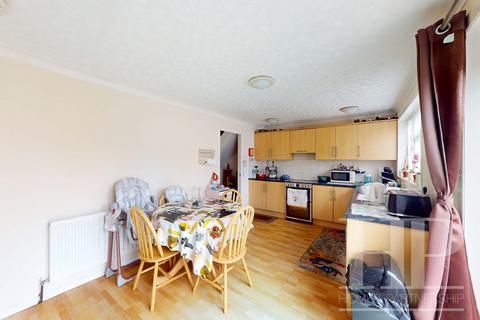 3 bedroom terraced house for sale, Padstow Walk, Crawley RH11