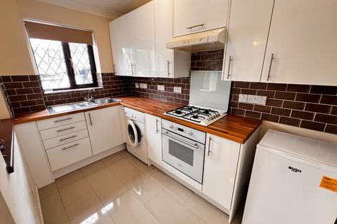 1 bedroom end of terrace house for sale, Malthouse Green, Luton