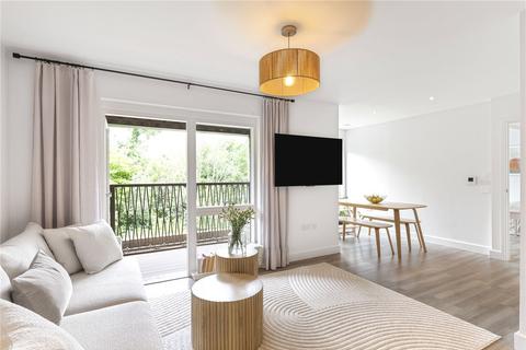 2 bedroom apartment for sale, Adenmore Road, London, SE6