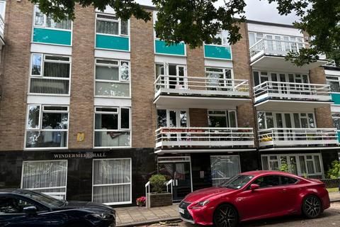 2 bedroom flat for sale, Stonegrove, Edgware, HA8