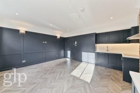 1 bedroom apartment to rent, Bateman Street, W1D