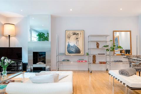 2 bedroom mews for sale, Woodstock Mews, Marylebone, London, W1G