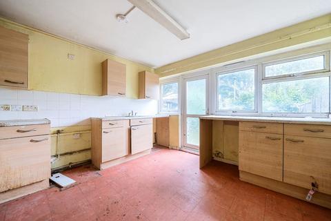 4 bedroom terraced house for sale, Sennen Walk, London SE9