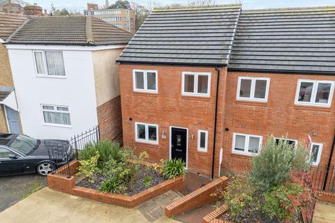 3 bedroom semi-detached house for sale, Cromwell Road, Kettering NN16