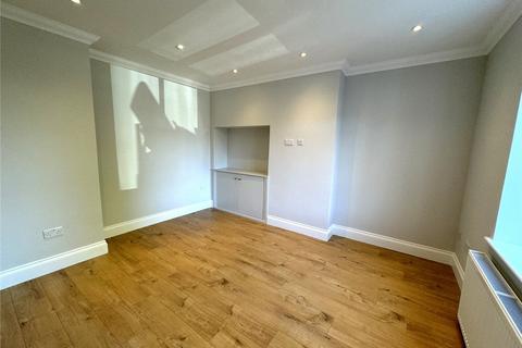 3 bedroom terraced house to rent, Cranmore Road, Bromley, BR1