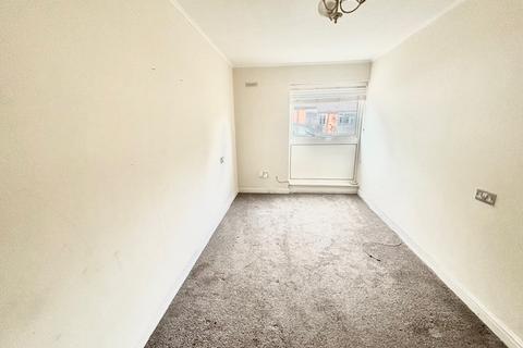 1 bedroom flat to rent, Glebe Road, Humberston DN36
