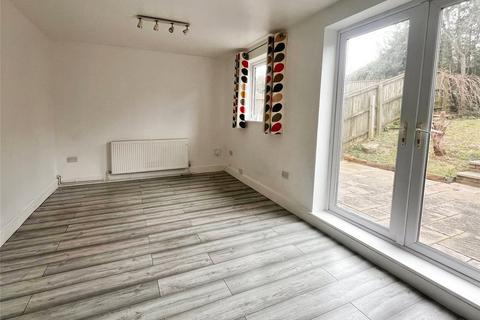 2 bedroom apartment for sale, The Avenue, Totland Bay, Isle of Wight