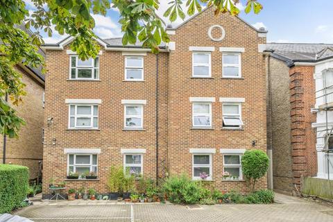 Flat I, 109 Burnt Ash Hill, London, SE12 0AQ
