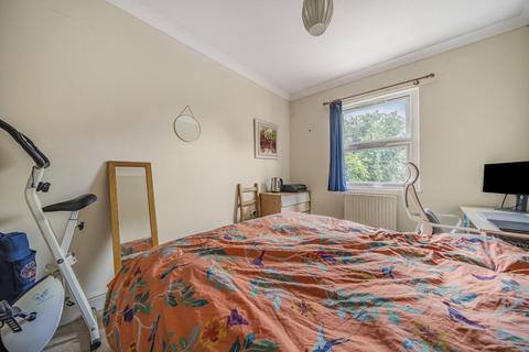 Flat I, 109 Burnt Ash Hill, London, SE12 0AQ
