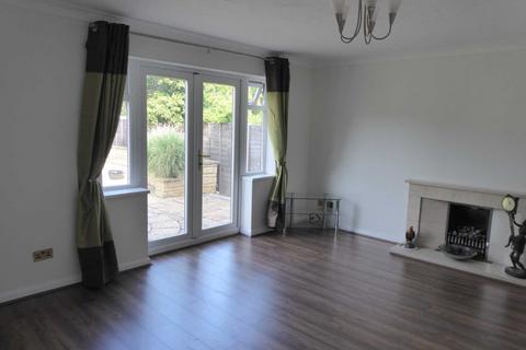 4 bedroom house to rent, High Tree Drive, Earley