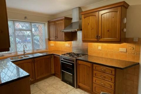 4 bedroom house to rent, High Tree Drive, Earley