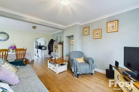 2 bedroom end of terrace house for sale, The Drive, Feltham, TW14