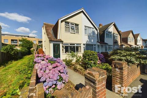 21 The Drive, Feltham, TW14 0AQ